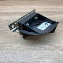 9168473   Parcel shelf load cover mount bracket BMW 5 F10 F11
