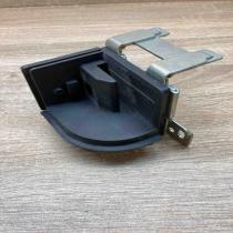 9168473   Parcel shelf load cover mount bracket BMW 5 F10 F11