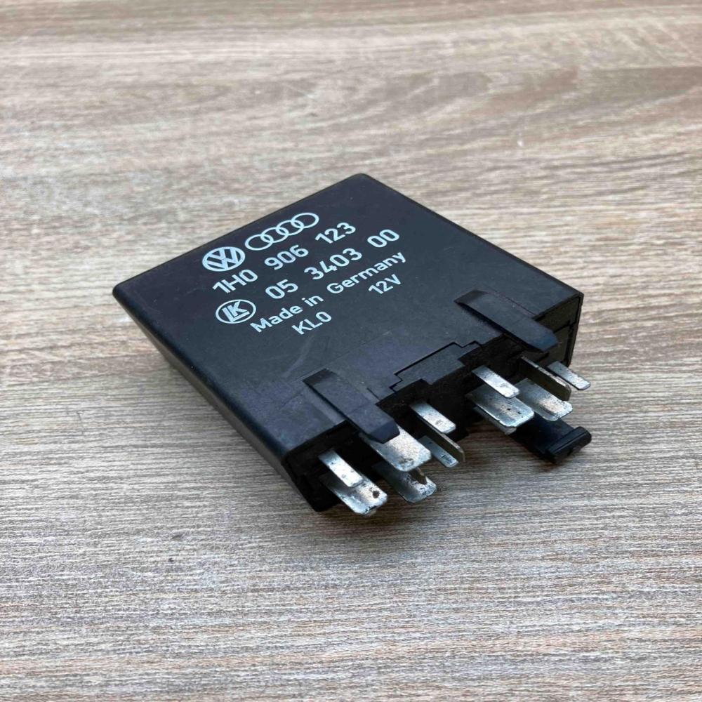 1H0906123 05340300  Other relay Volkswagen PASSAT B5