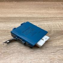 85970 12020 051500 4070  Door control unit/module Toyota Auris 150