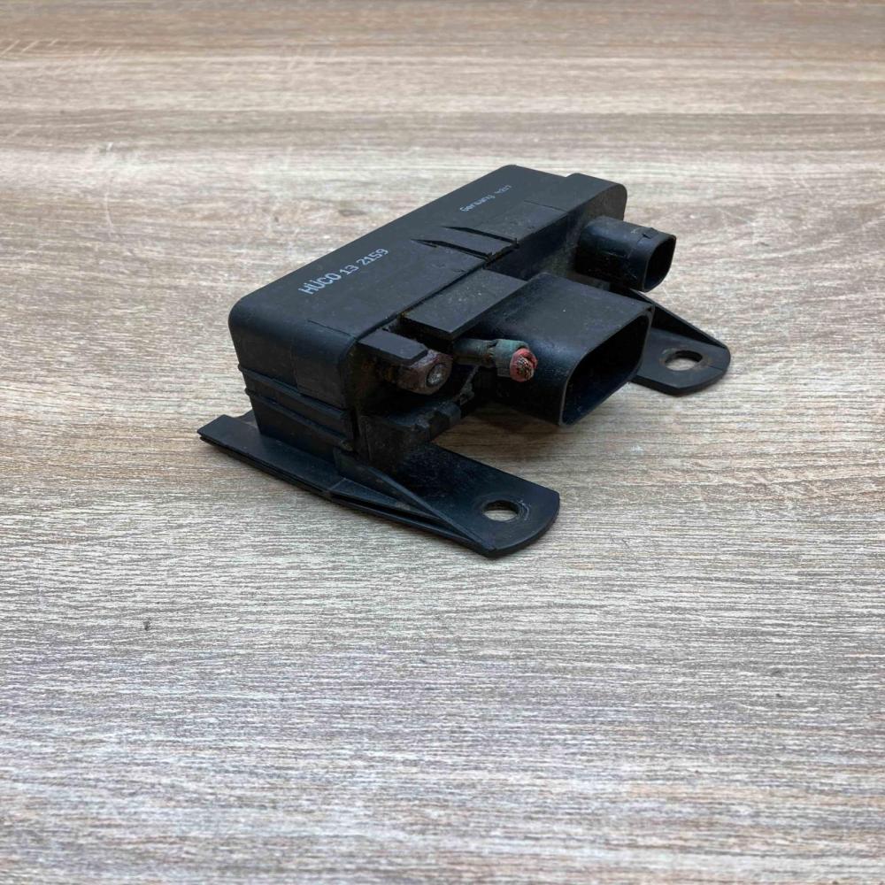 132159   Glow plug pre-heat relay Mercedes-Benz C W203