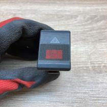 4A0941509   Hazard light switch Audi 80 90 S2 B4
