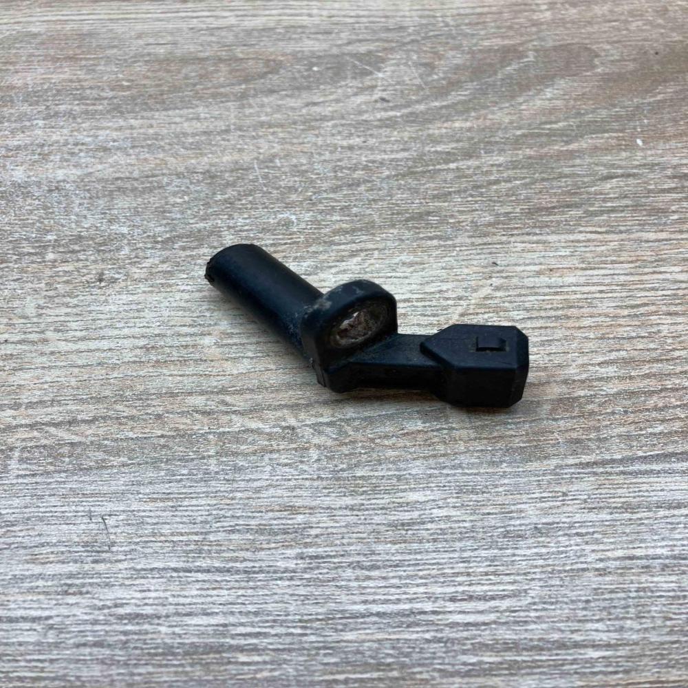 948F6C315AA   Crankshaft position sensor Ford Mondeo Mk III