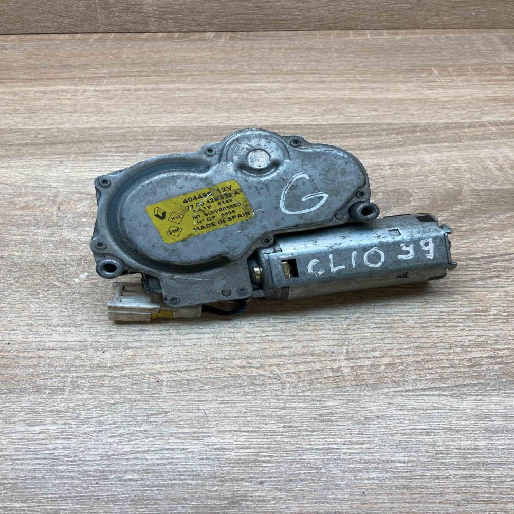 7700429615A 404498  Rear window wiper motor Renault Clio II