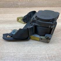 00064577 2208601485  Front seatbelt Mercedes-Benz S W220