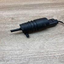 2220019  With Plug Windscreen/windshield washer pump BMW 5 E60 E61