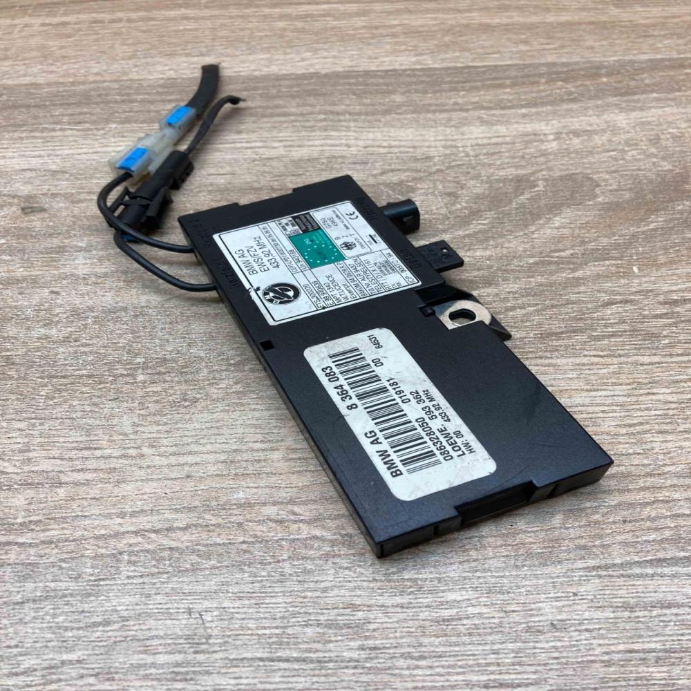 8364083 019181  Aerial antenna amplifier BMW 5 E39