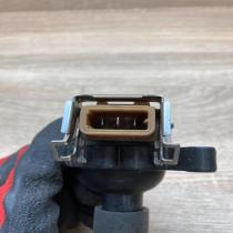 1748017 11860  High voltage ignition coil BMW 5 E39