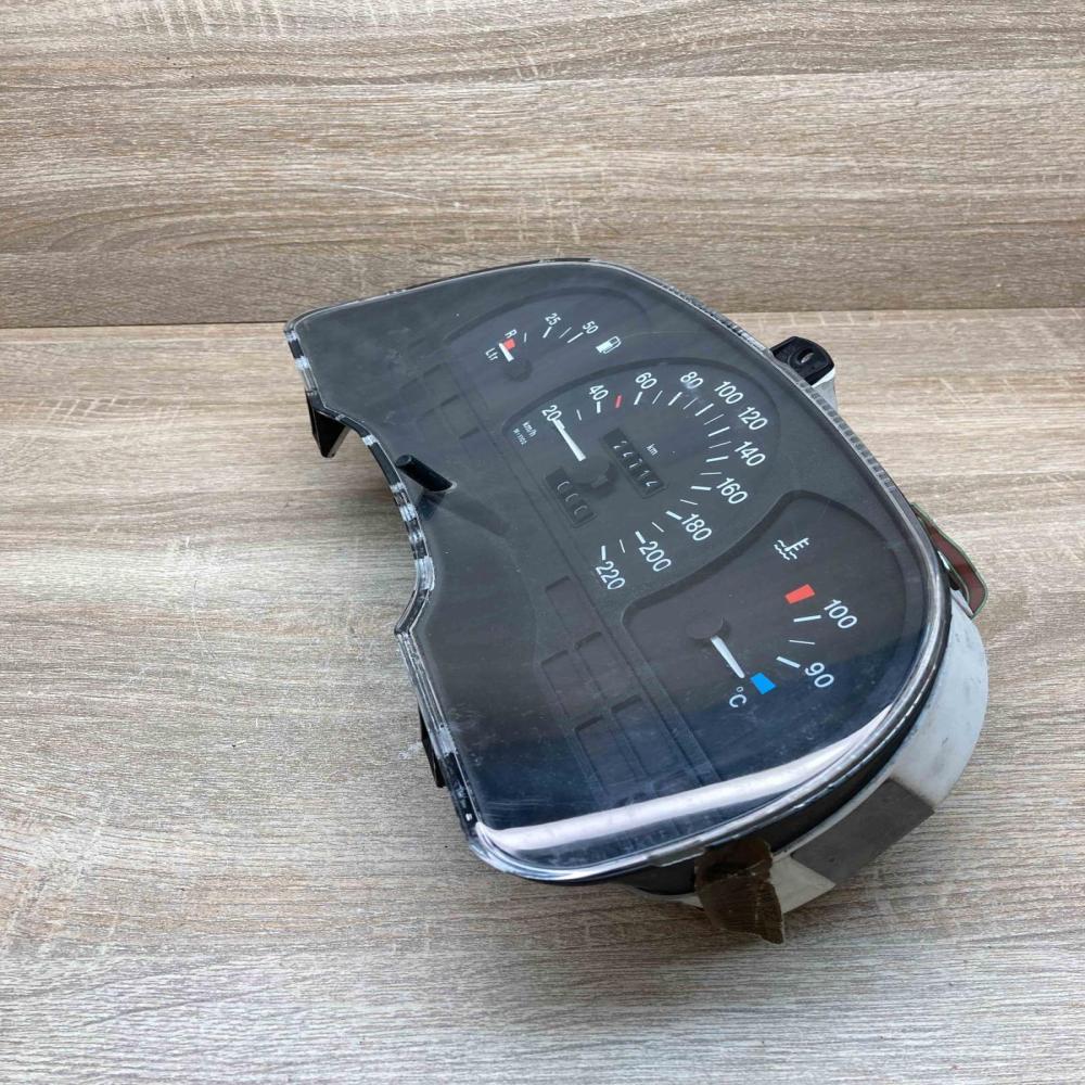 81117814 90452686  Speedometer (instrument cluster) Opel Astra F