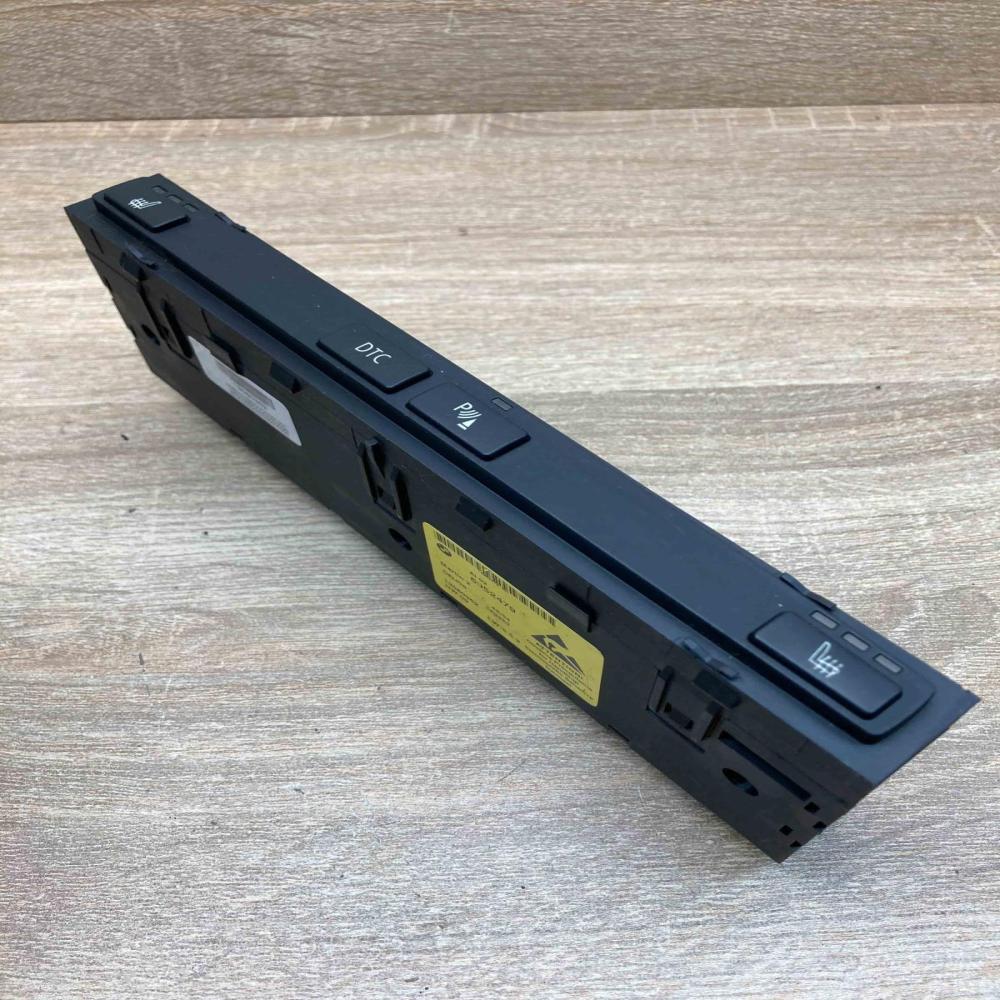 6952479 13580362  Parking (PDC) sensor switch BMW 5 E60 E61