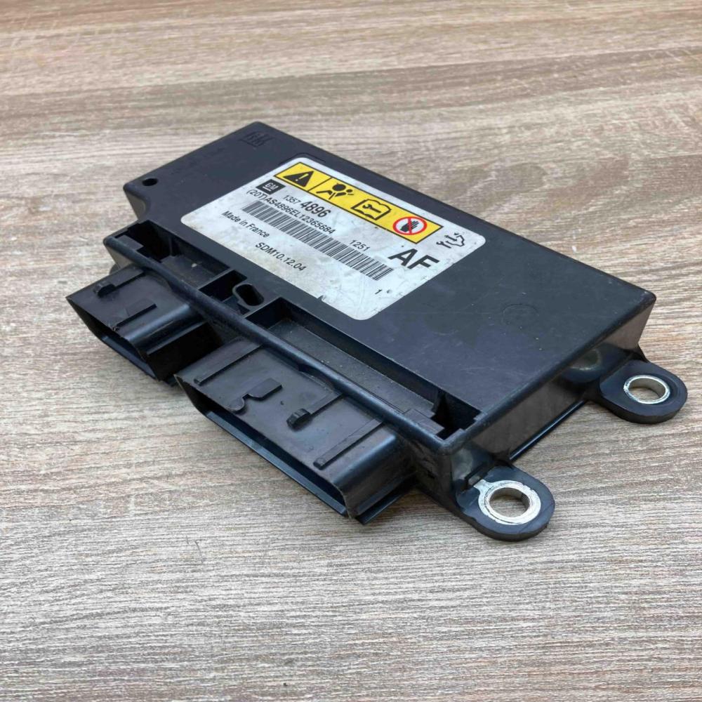 13574896   Airbag control unit/module Opel Astra J