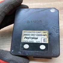 38600 SN7 G020 M1   Fuse module Rover 600
