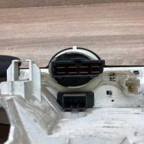 MB947678 9041704687  Climate control unit Mitsubishi Carisma