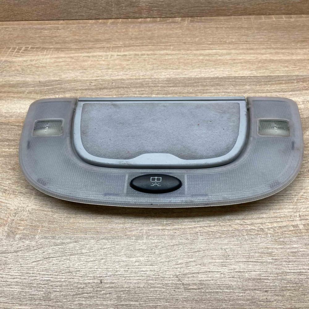 A2208200301   Rear seat light Mercedes-Benz S W220