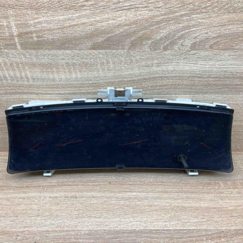 83800 02C60  KMH Speedometer (instrument cluster) Toyota Corolla E120 E130