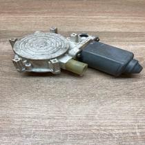 8360511 9030144  Front door window regulator motor BMW 5 E39