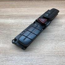 2038214658   Hazard light switch Mercedes-Benz E W211