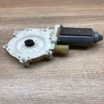 8360512 113843  Front door window regulator motor BMW 5 E39