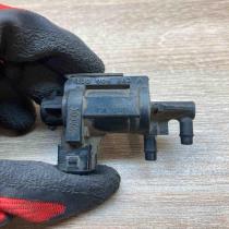 1J0906283A   Vacuum pump Volkswagen Golf IV