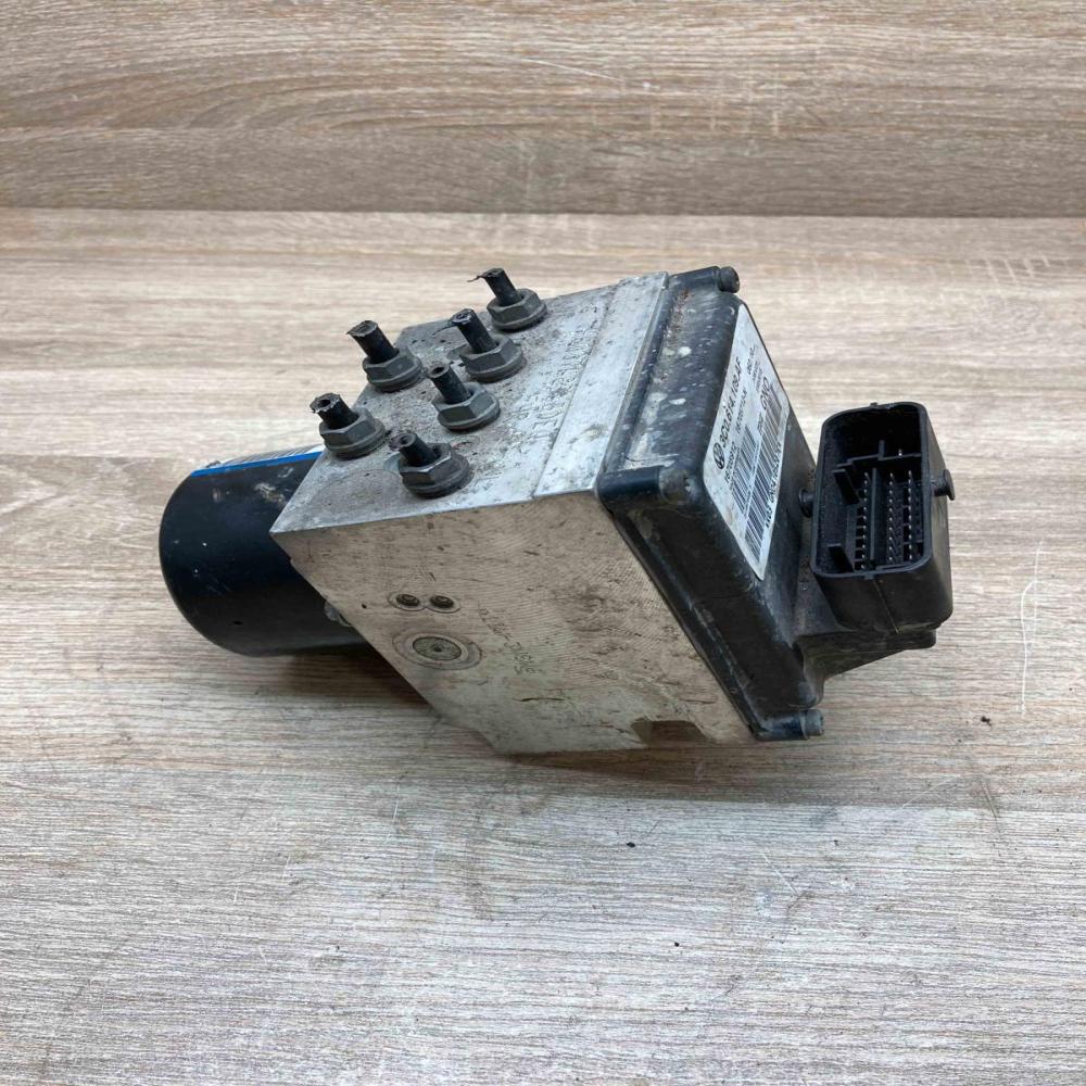 3C0614109AF 16705912  ABS Pump Volkswagen PASSAT CC