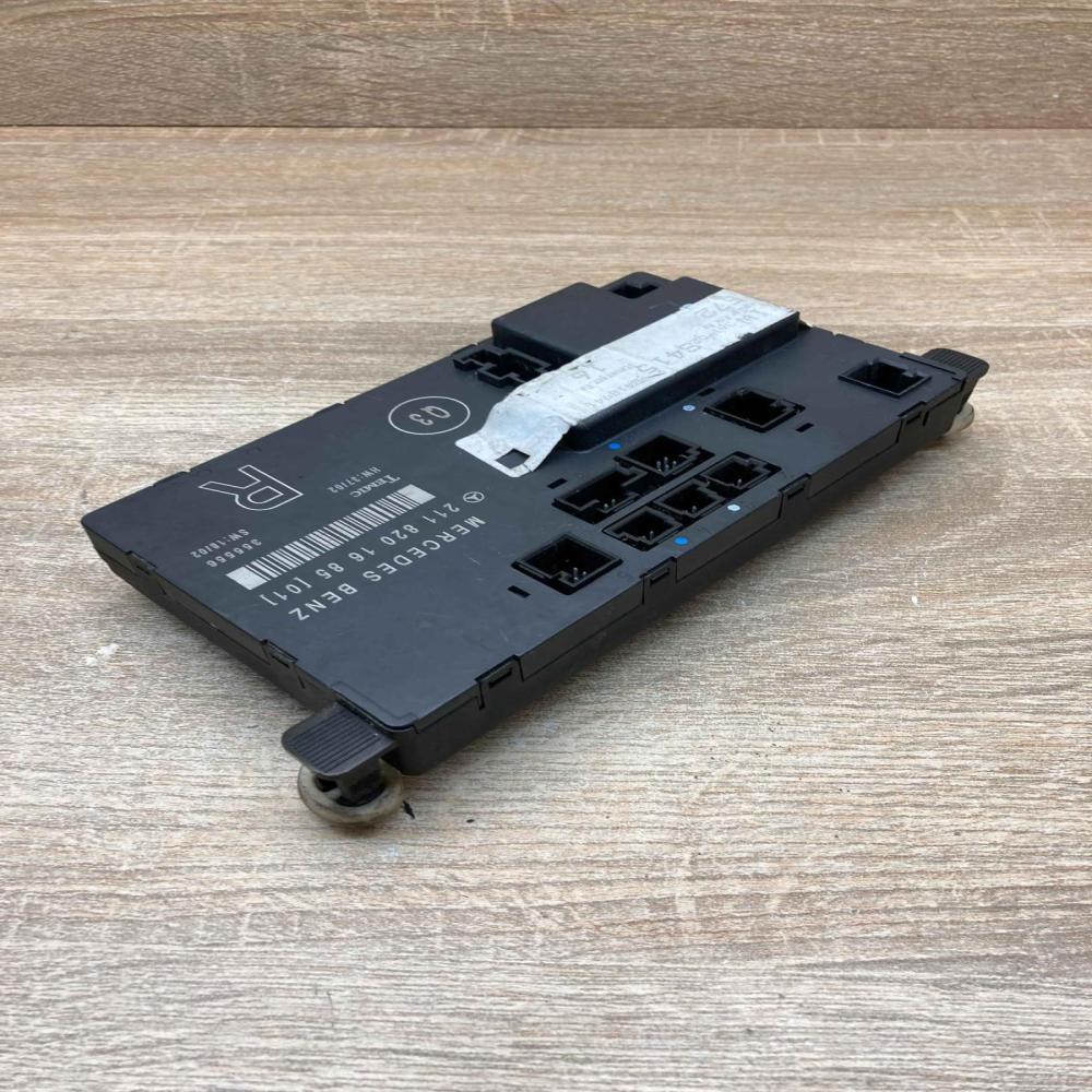 2118201685 355556 Right Door control unit/module Mercedes-Benz E W211