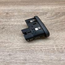 03458518   Electric window control switch Volvo S70  V70  V70 XC