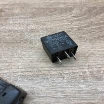 357906381A 109  Other relay Volkswagen Golf III