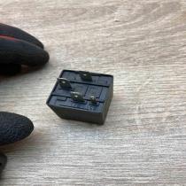 357906381A 109  Other relay Volkswagen Golf III