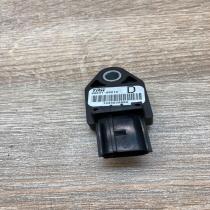 89831 0W010 133402986A  Airbag deployment crash/impact sensor Toyota Corolla Ver