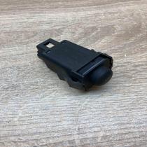 4760152AB   ESP (stability program) switch Chrysler 300M