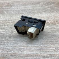 769746F 183574  Wing mirror switch Toyota Auris 150