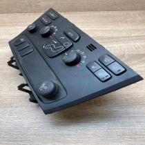 8691876 03W21E  Climate control unit Volvo V70