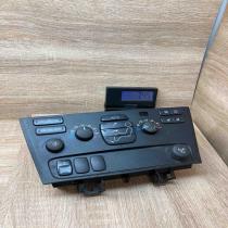 8691876 03W21E  Climate control unit Volvo V70