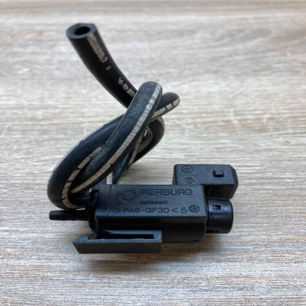 1742712 72234100  Turbo solenoid valve BMW 3 E90 E91