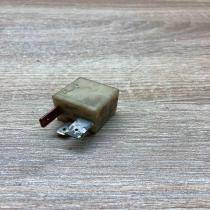 357911253   Other relay Volkswagen Golf IV