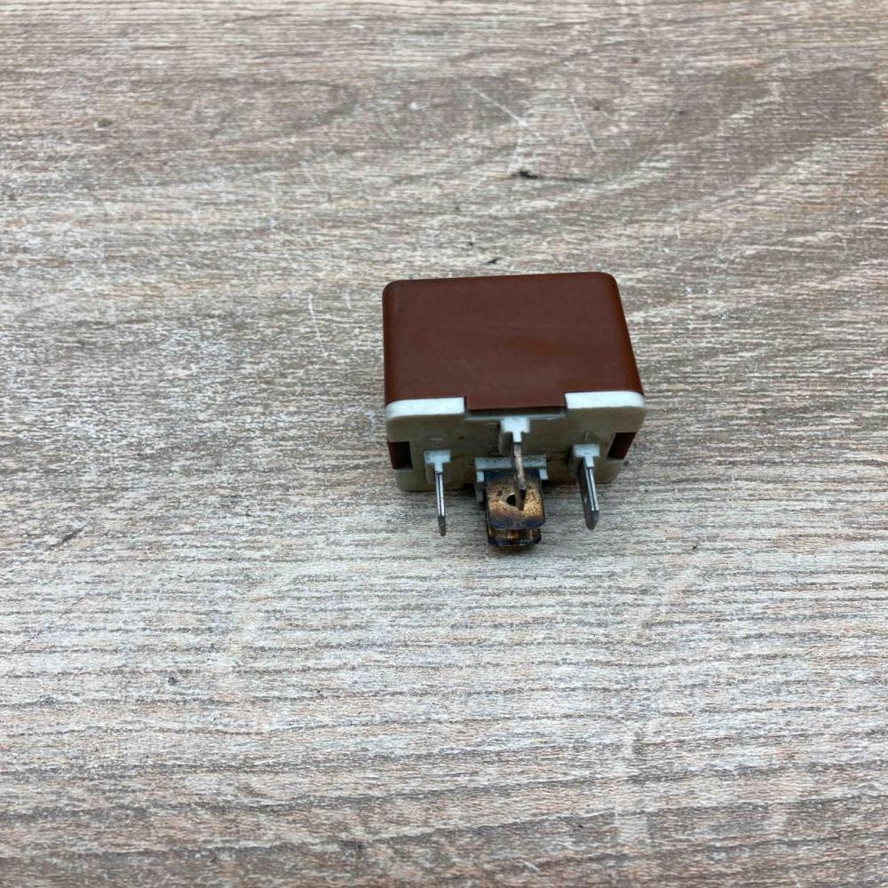 12V 25 1SA   Other relay Renault Scenic I