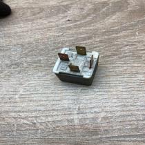 141951253B   Other relay Volkswagen Golf IV