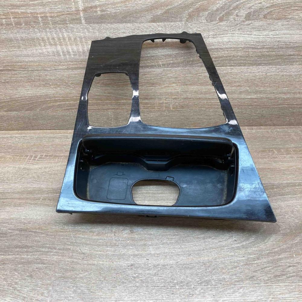 9173877 9113863  Gear shifter surround trim plastic BMW 7 F01 F02 F03 F04