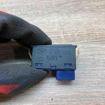 8365579   Tailgate opening switch BMW X5 E53