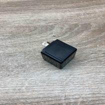 191953227A 4DB003750  Other relay Audi 80 90 S2 B4