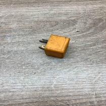 1375474 601484  Other relay BMW 3 E30