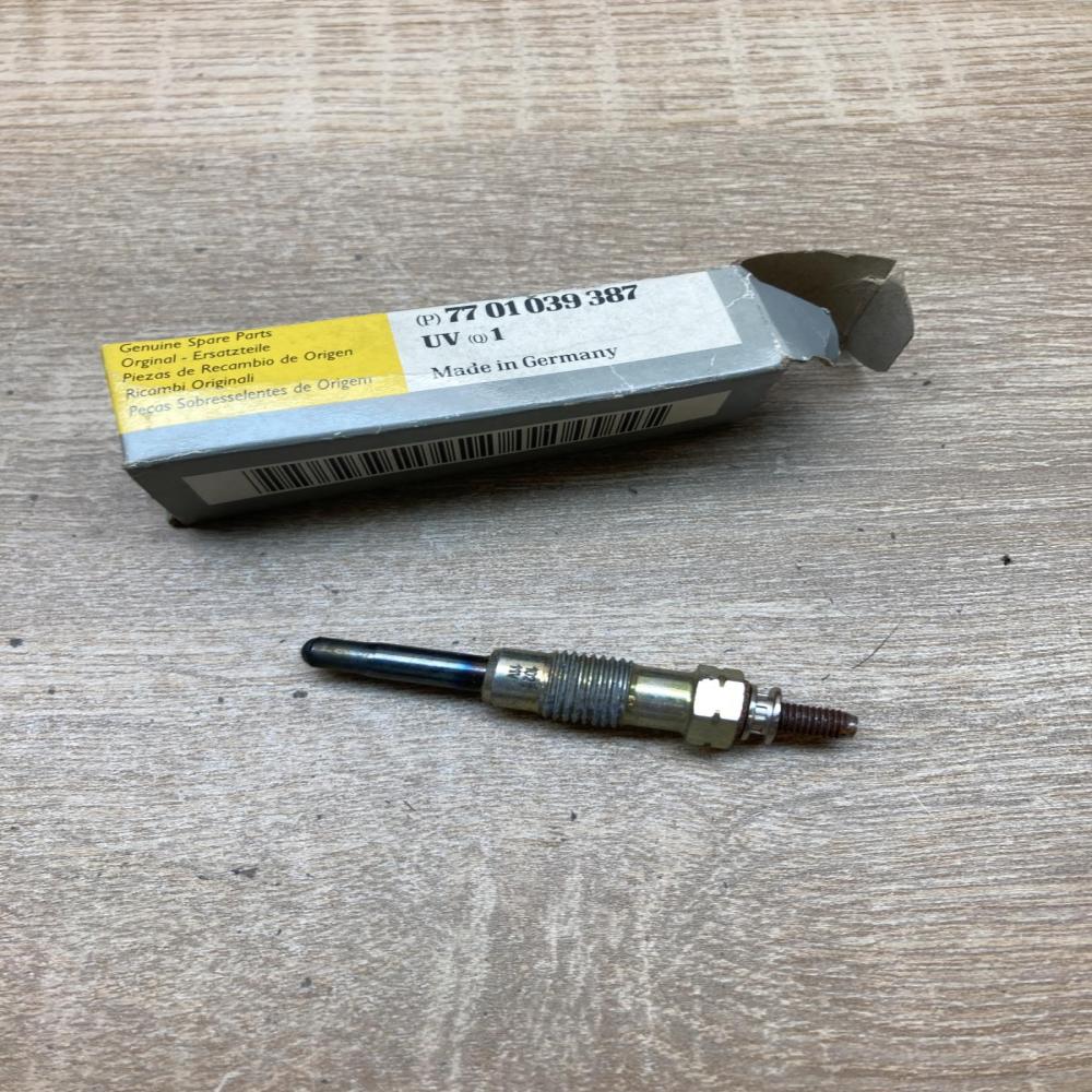 7701039387 917MJ  Glow plug Renault Espace II