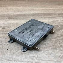2038201785 0910211  Aerial antenna amplifier Mercedes-Benz C W203
