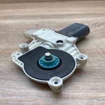 7249172 914547 102  Front door window regulator motor BMW 5 F10 F11