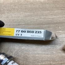 7700860235 BP5ESZ  Spark plug Renault Clio II