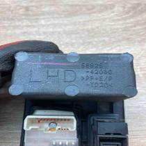 58925 42030 86190 42020  Wing mirror switch Toyota RAV 4 (XA30)