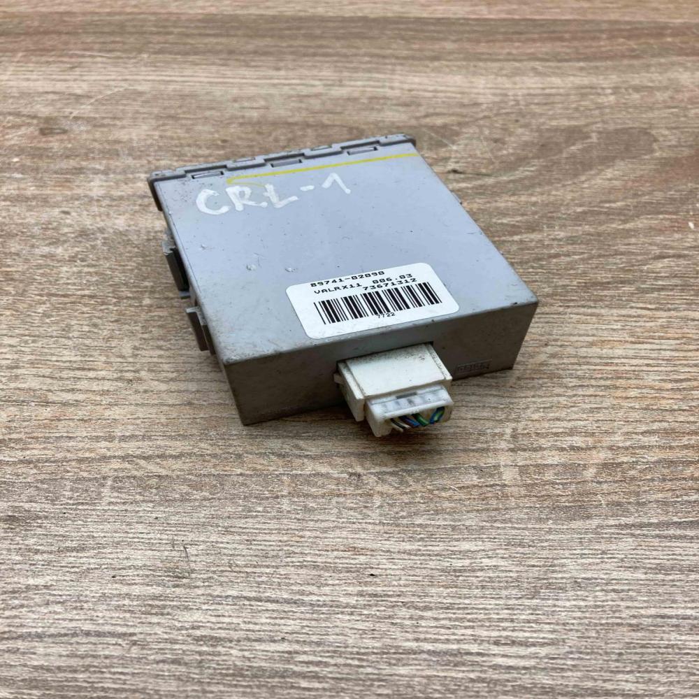 89741 02090 73671312  Alarm control unit/module Toyota Corolla E120 E130