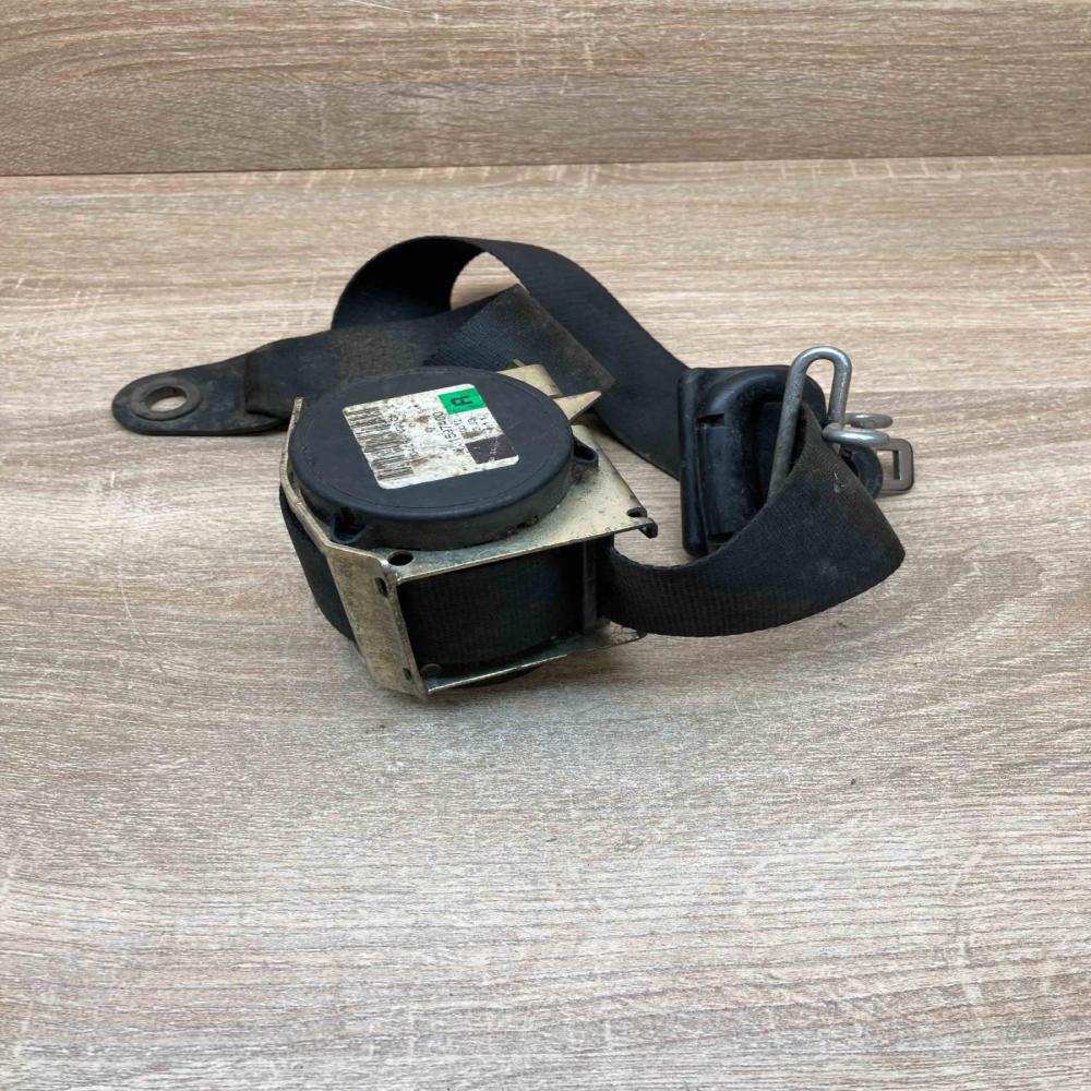 601597400  Right Front seatbelt Ford Focus C-MAX