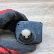 4D0941295 0307852315  Headlight level adjustment motor Volkswagen PASSAT B5