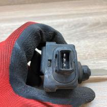 0307852306   Headlight level adjustment motor Ford Scorpio